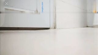 山鸡岁月重金勾搭足浴店按摩女技师_
