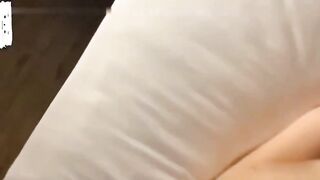 校园约炮白嫩大奶校园女孩暴力抽插做爱