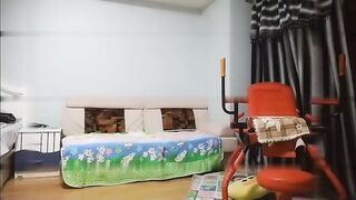 二哥午夜探花约了个长裙熟女啪啪