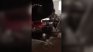 重磅新瓜三重峰凉面老板娘涂念筠和男友店内啪啪