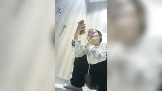 极品蹲厕定点正面拍摄