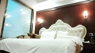 莱昂纳多探花学生装00后小萝莉清纯乖巧