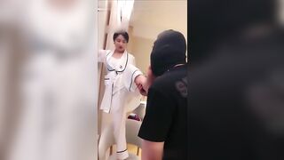 男奴调教极品气质女神贵妇玩起男人来好变态