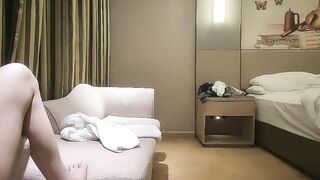极品空姐中场休息鏖战继续沙发近景