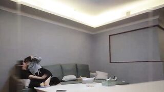 约了个牛仔外套颜值不错妹子